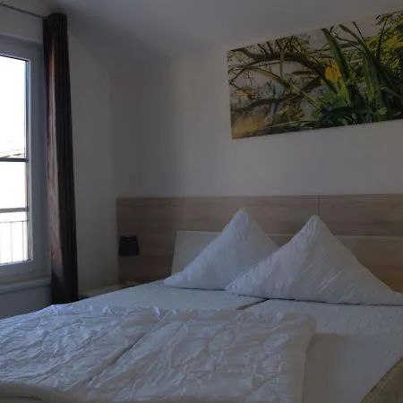 Ruebezahl Haus 05 Laerche برلين