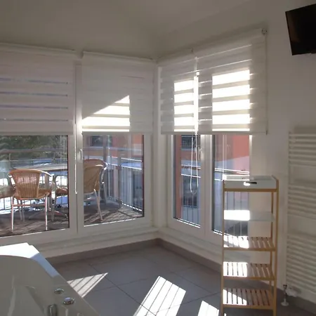 Ruebezahl Haus 05 Laerche * برلين
